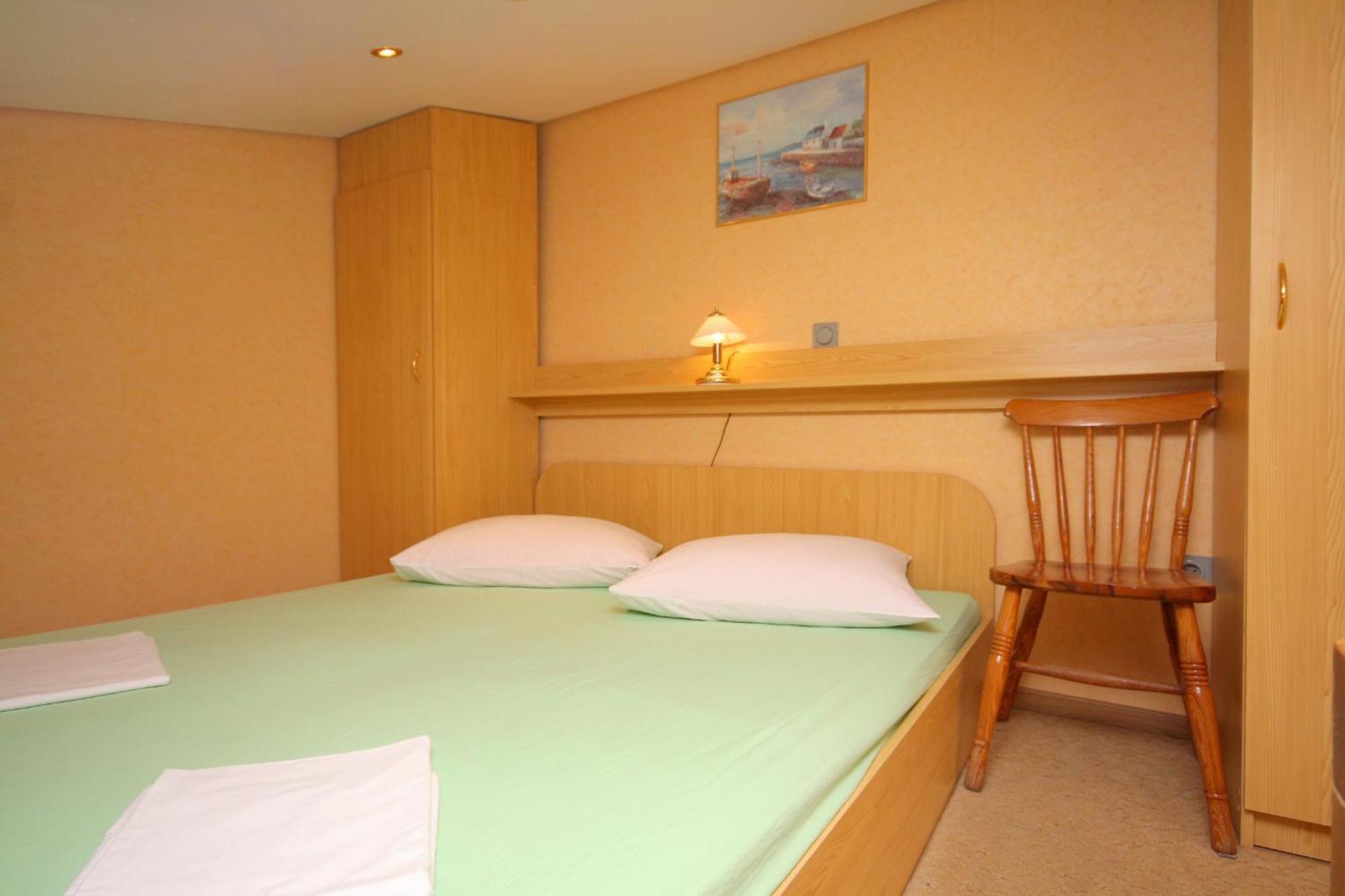 Apartments By The Sea Duce, Omis - 5973 Quarto foto